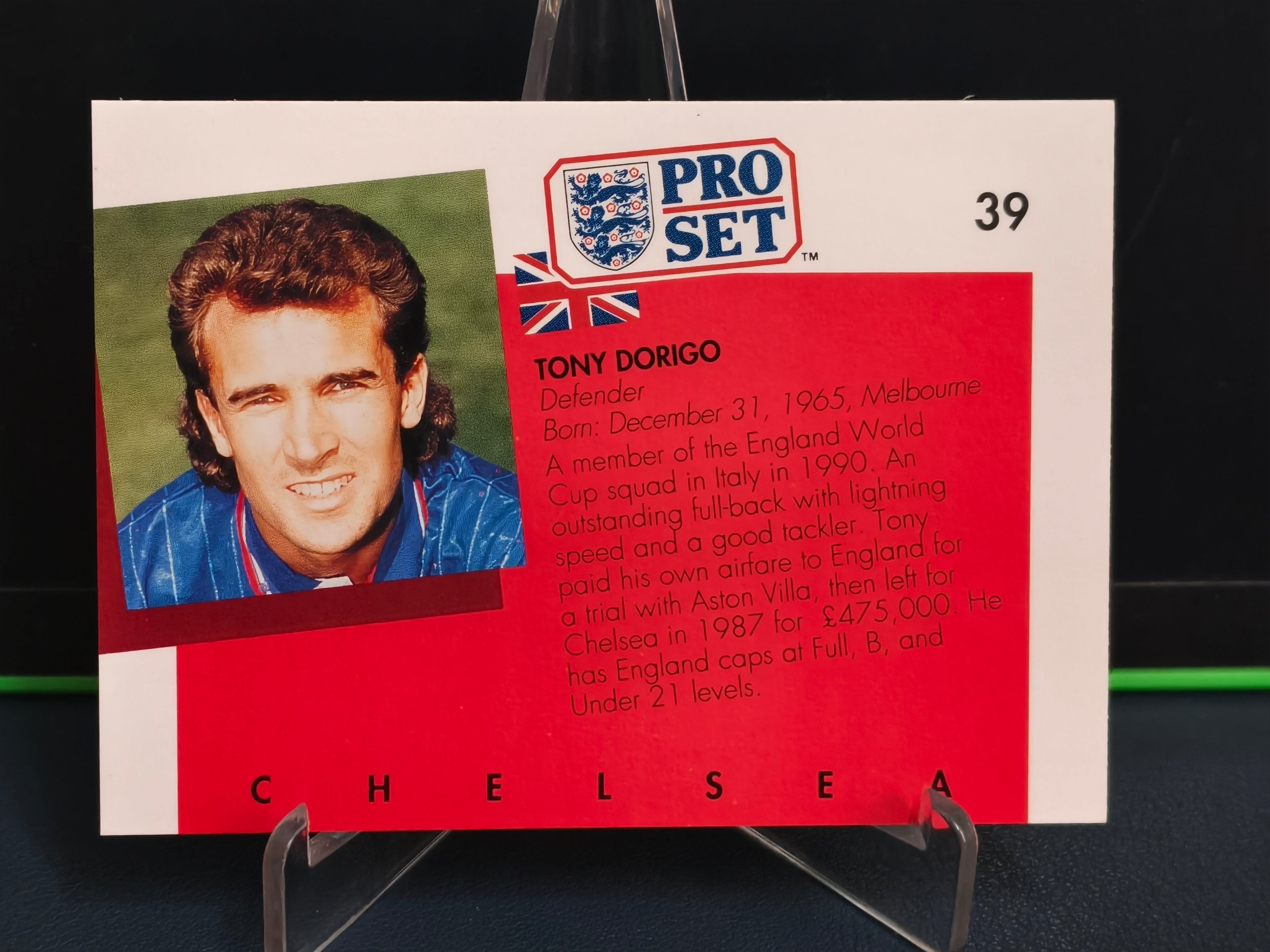 Tony Dorigo - Base Card - Pro Set English Football 90-91