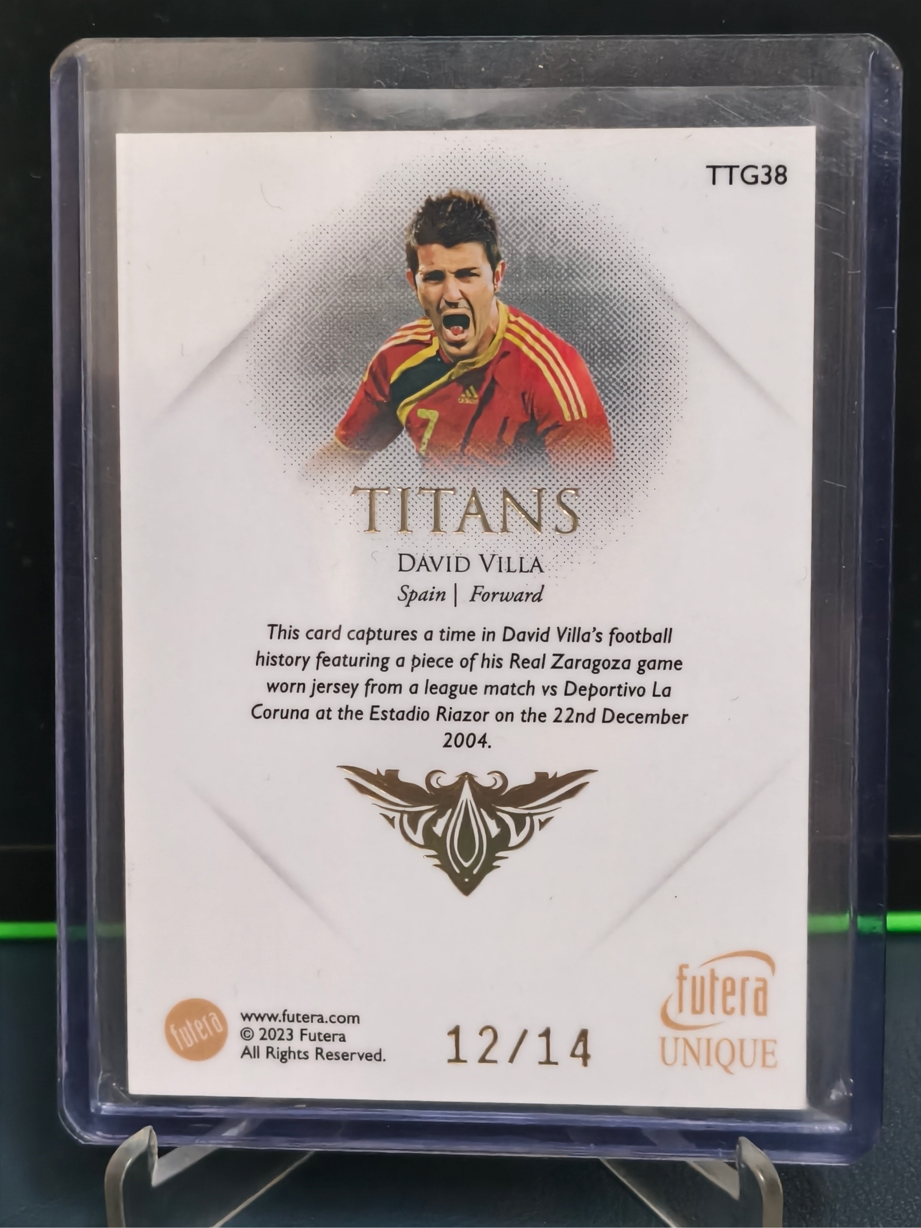 David Villa - 12/14 Gold Frame Memorabilia Card - Futera Unique 2023