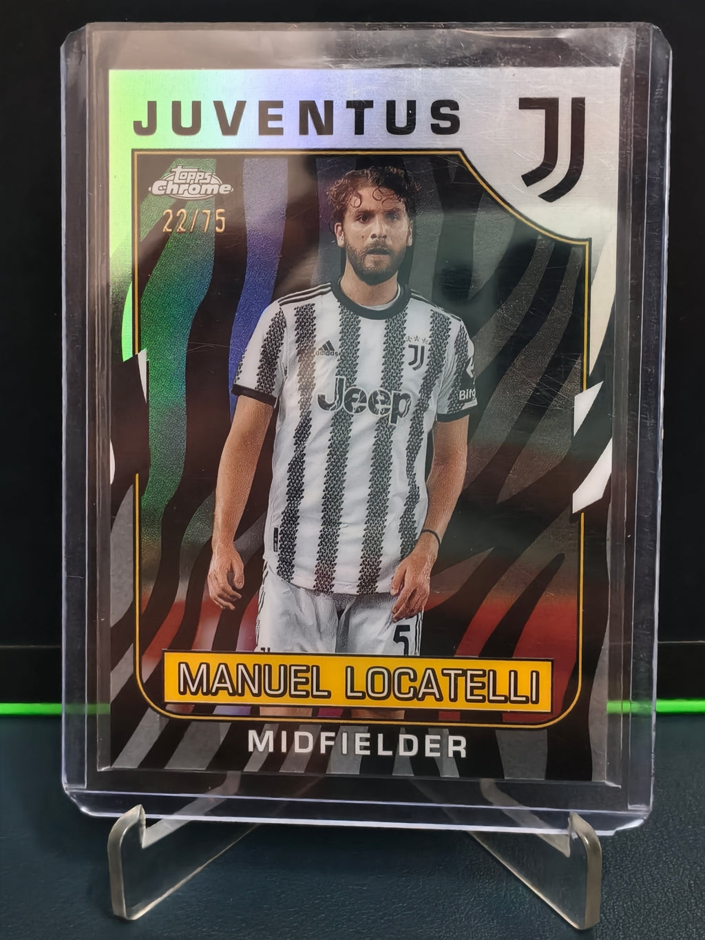 Manuel Locatelli - 22/75 Card - Topps Juventus Chrome 22-23