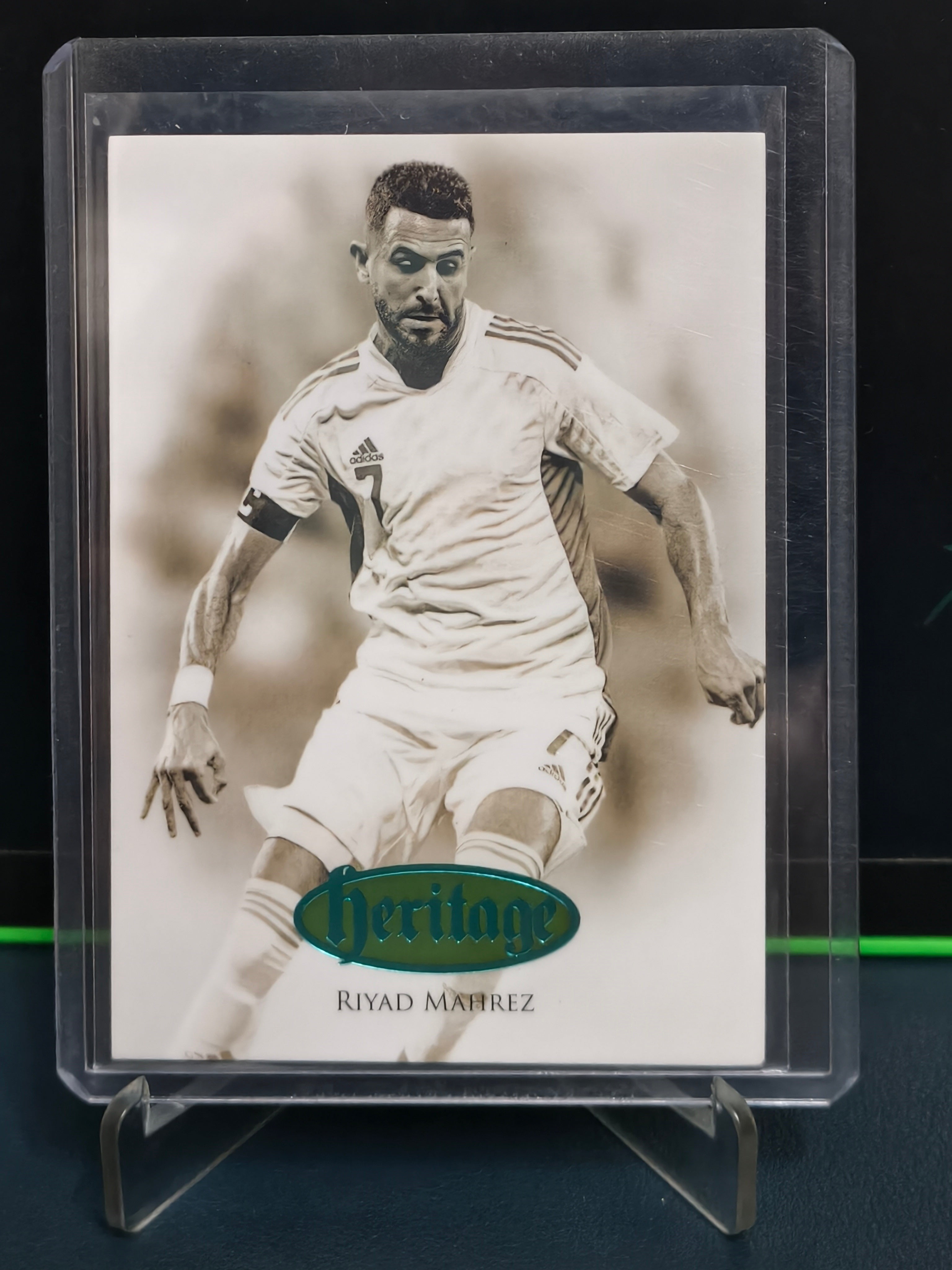 Riyad Mahrez - 30/32 Heritage Card - Futera Unique 2023