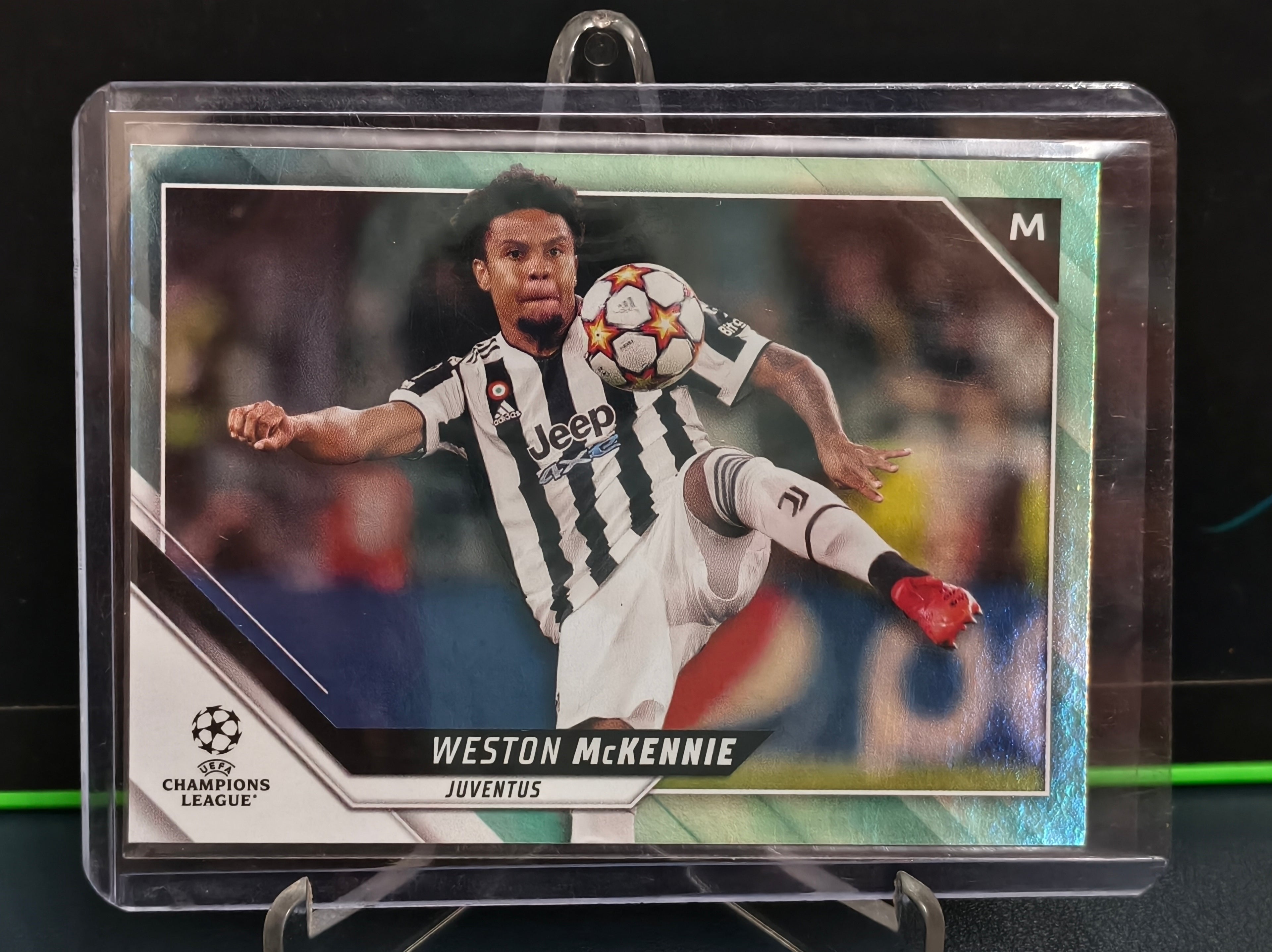 Weston McKennie - 118/299 Card - Topps UCL 21-22