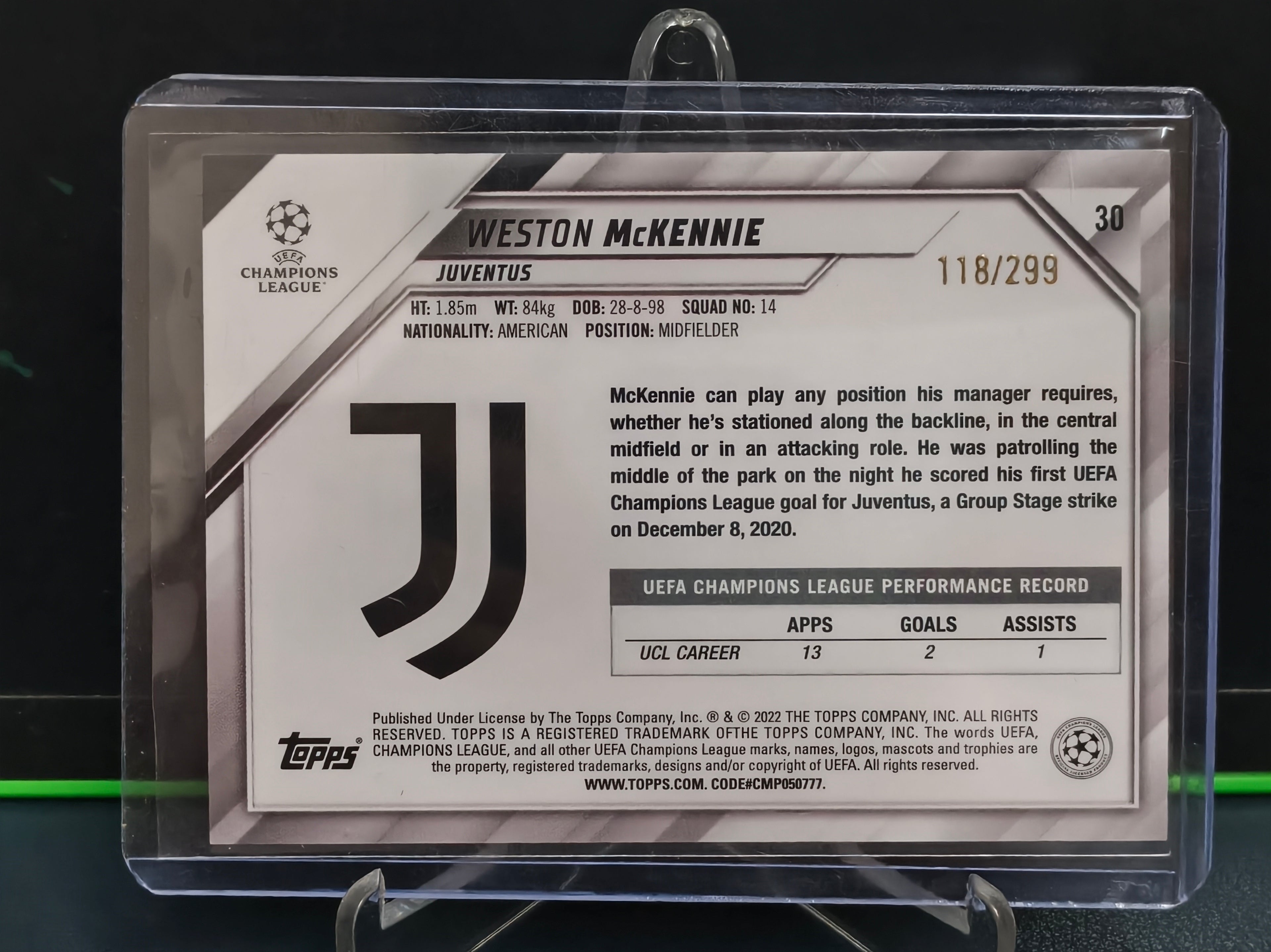 Weston McKennie - 118/299 Card - Topps UCL 21-22