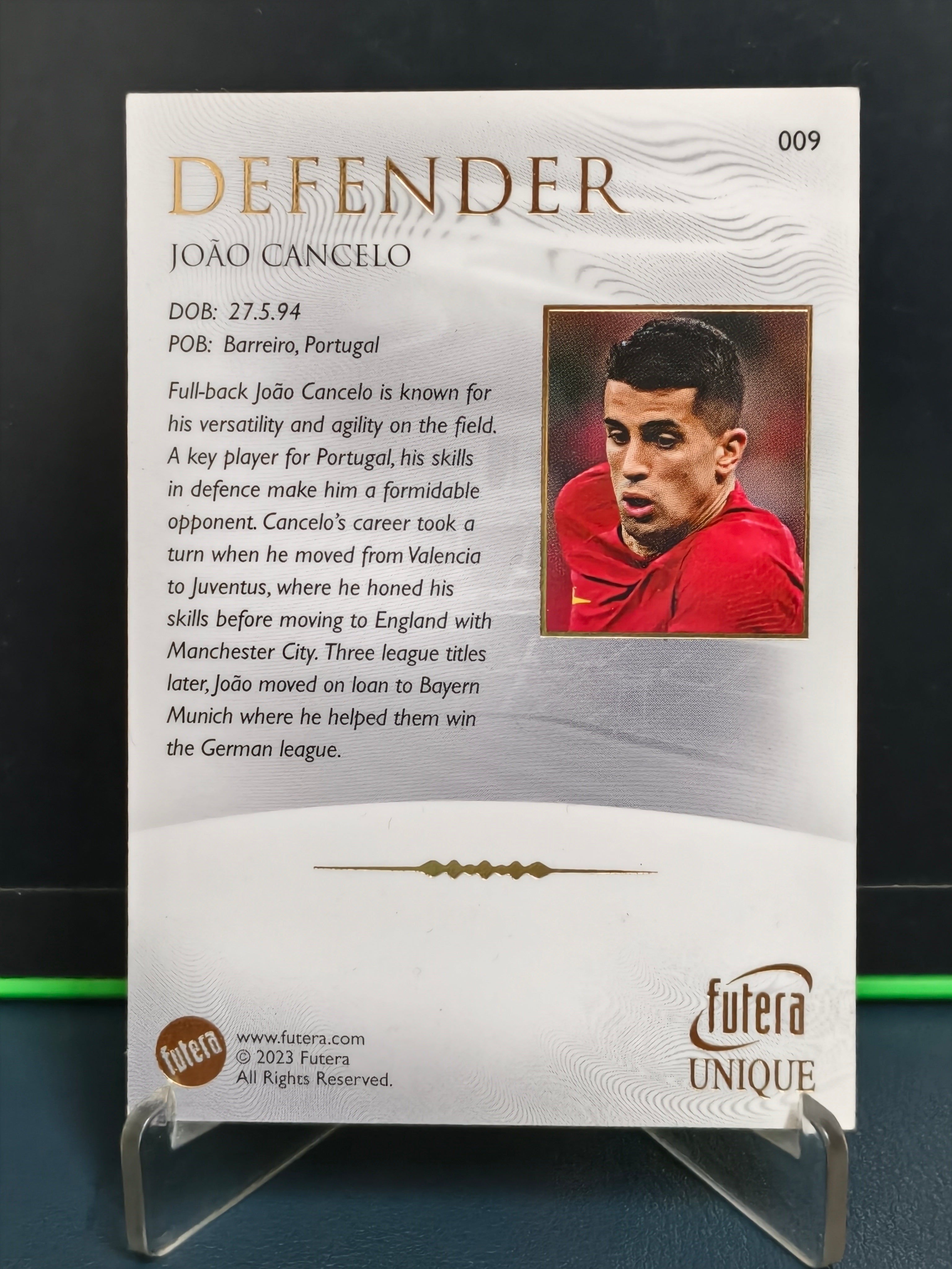 Joao Cancelo - Base Card - Futera Unique 2023