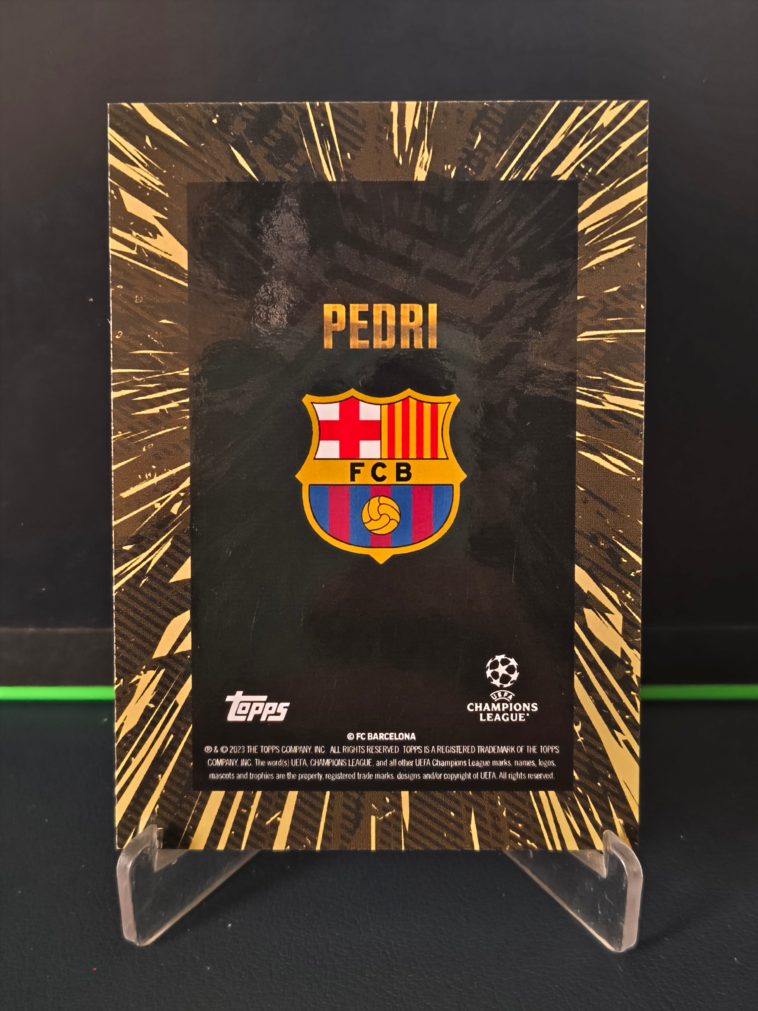 Pedri - Base Card - Topps UCC Gold 23-24